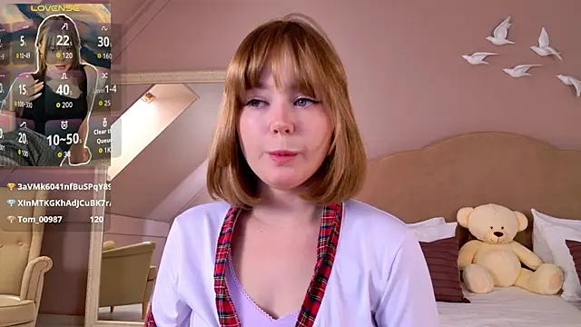 ElaraVance webcam