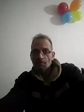 CulturedBus909 webcam