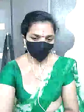 Leela_555 webcam