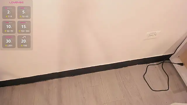 EllieAdeline webcam