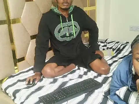 Darrk_cherry webcam