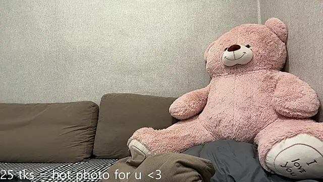 MarlaMotsinger webcam