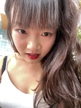 louisayueyue webcam