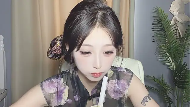 JJ-JIANGJIANG live sex cam