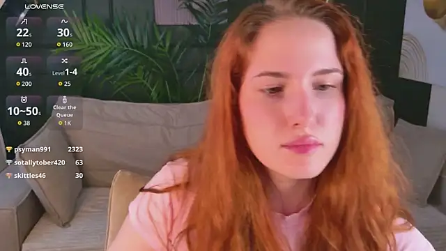 ChloeAster webcam