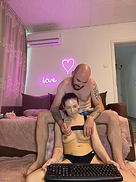 Sabrinedivinee webcam