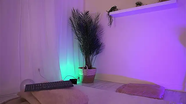 BetsyGonzale webcam