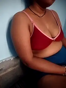 Saniya_Gs webcam
