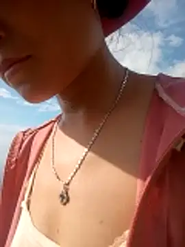 Heryy_xx webcam