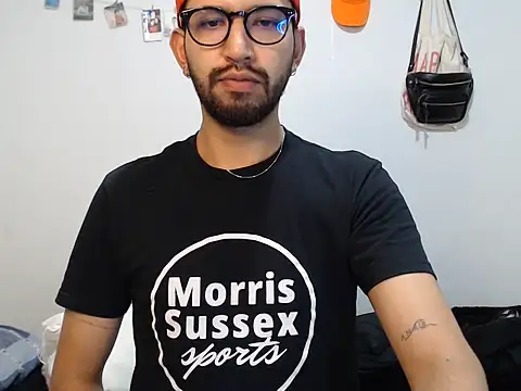 thomass1018 webcam