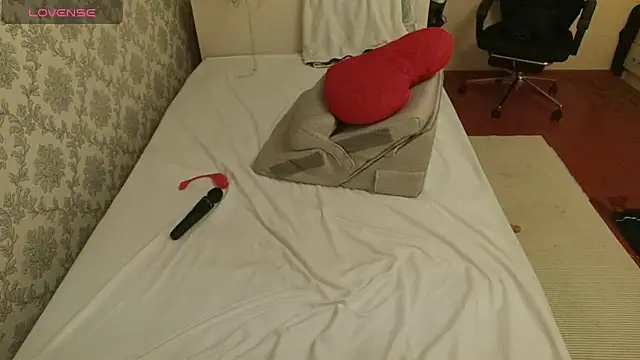 MissValday webcam