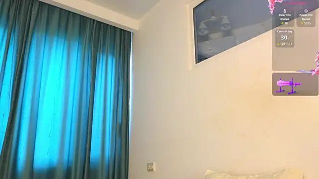 AudreyMell live sex cam