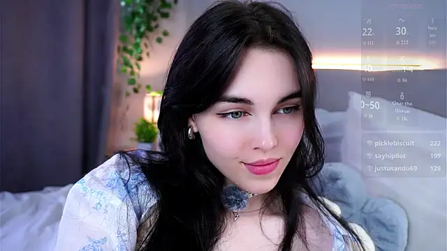 Watch MirnaTellado live on EroticFlix - High definition streams