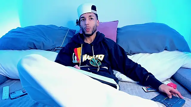 thiagoferreti (M twink) - show cum