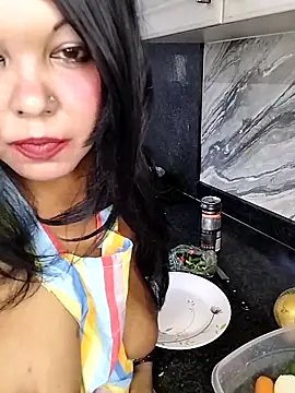 hemilynthomas2467 - Hemilynthomas2467's free webcam - UK Sex Cams