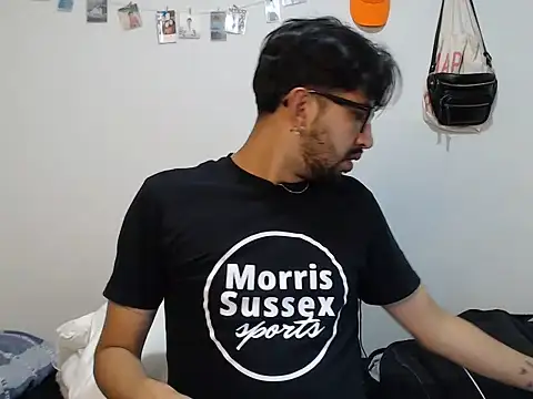 thomass1018 webcam