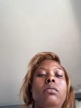 sis27 (F young) - Finger+squirts💦
