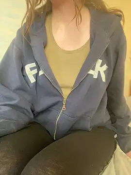 KittieCreme webcam