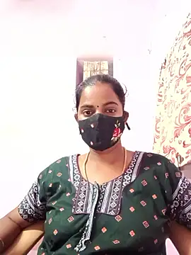 tamilratchasii Live Webcam on Stripchat