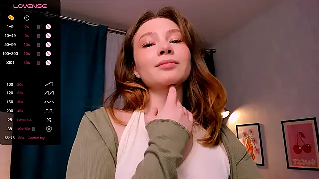 LanaBlu_ webcam