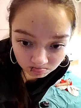 Watch Nahomyrain live on EroticFlix - High definition streams