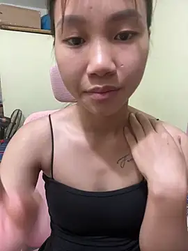 Watch Vi_sexyy live on EroticFlix - High definition streams