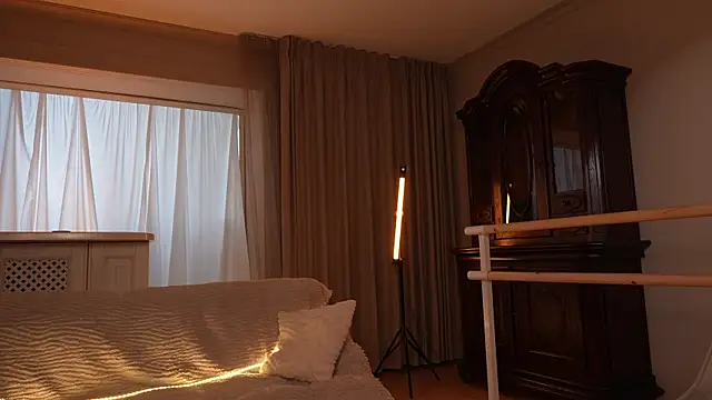 aurora_nude webcam