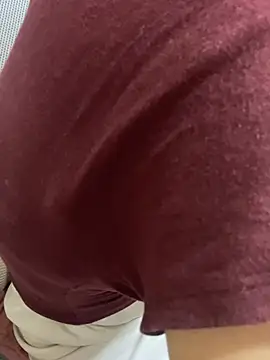Mina048 webcam