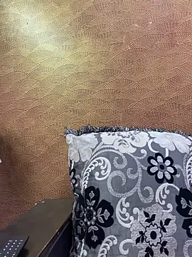 Curvy_GX webcam