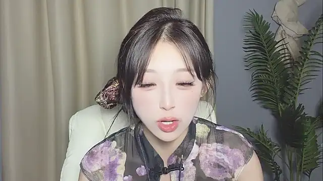 jj-jiangjiang (F young) - 天气好热 想吃棒冰