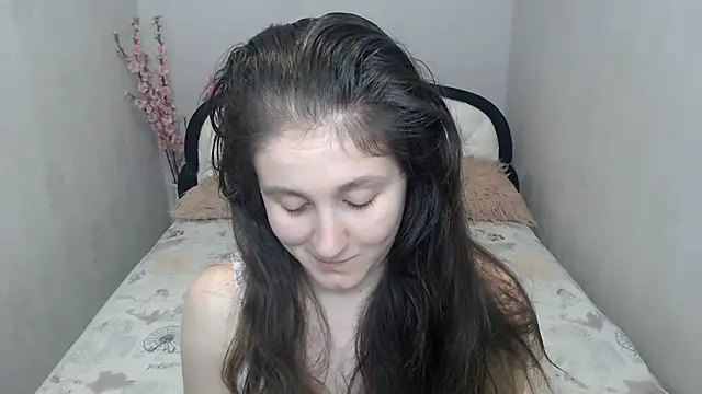 Watch Holliy_Cooper live on EroticFlix - High definition streams
