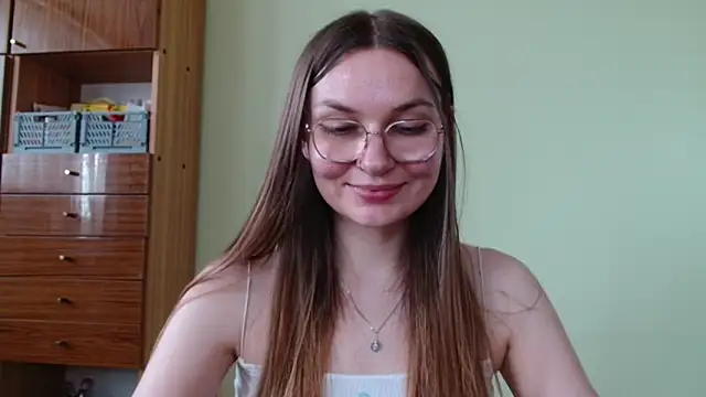 LooveELLYx webcam