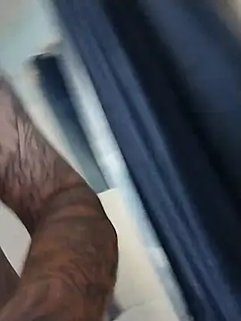 bigdoog8 live sex cam