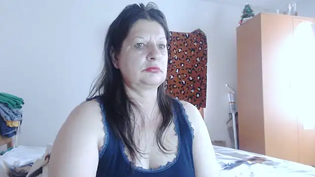 ExtasyMature webcam