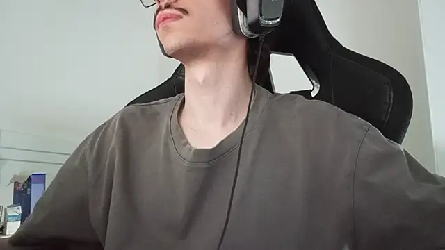 gabrielNovin17cm webcam