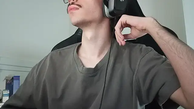 gabrielNovin17cm webcam