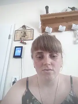 Watch CoddessCrystal live on EroticFlix - High definition streams