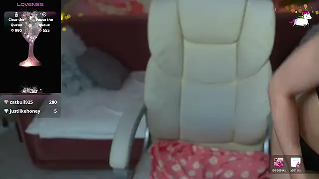 JennyyLuv webcam