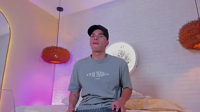 Benjamin_More webcam