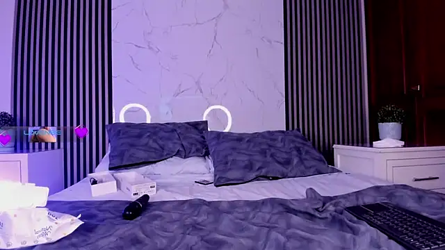 EthaanCox live cam