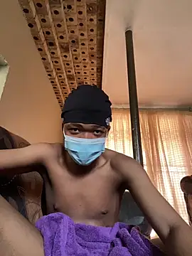 Romeo23567 webcam