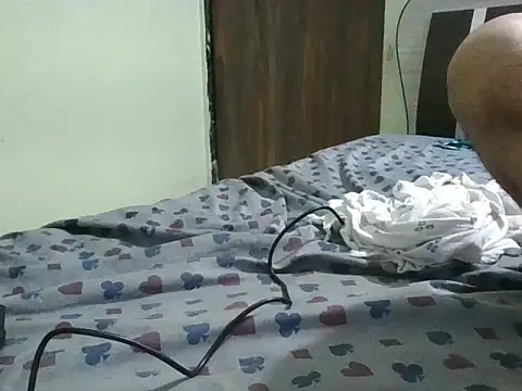 Roshani_hoty webcam