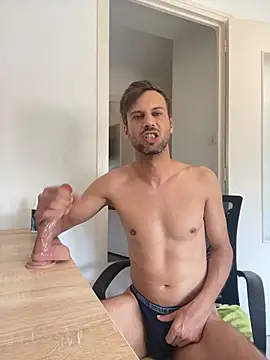 babyboy2021xxx webcam