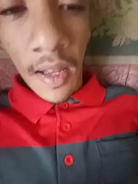 Bigdickpapiisa webcam
