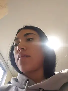 Kayle_Aurora webcam