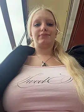 Mila_NoRules webcam