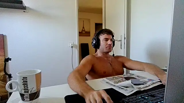 alpha-hunk webcam