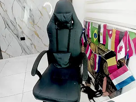 queen_findom1 webcam
