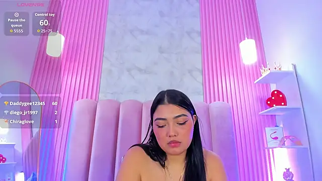 ArianaRougee webcam