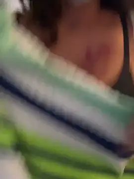 HotQueenSri webcam